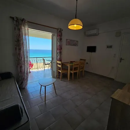 Standart 148 , Διαμέρισμα *